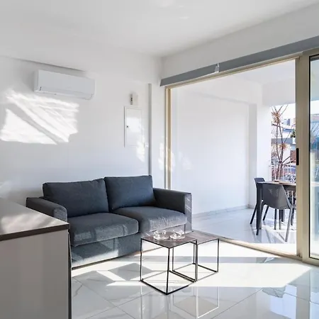 Marble - Cozy W Balcony In Διαμέρισμα Λάρνακα