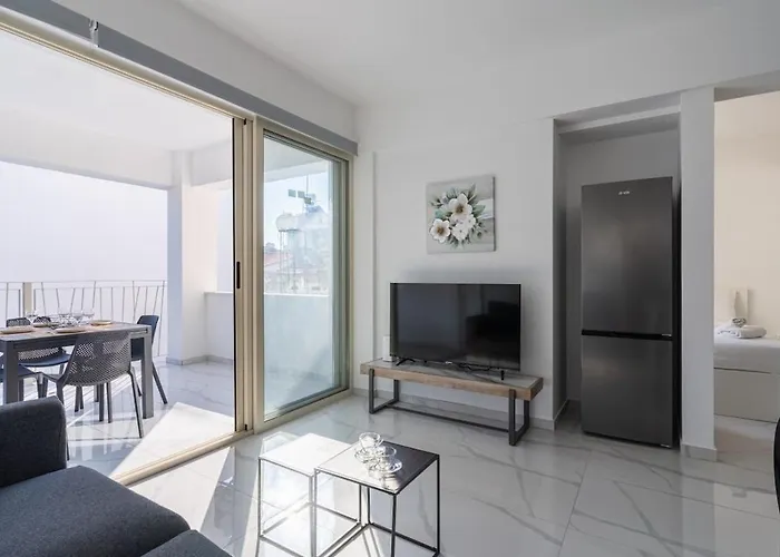 Marble - Cozy W Balcony In Lárnaca