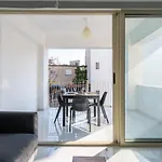 Marble - Cozy W Balcony In * Larnaca